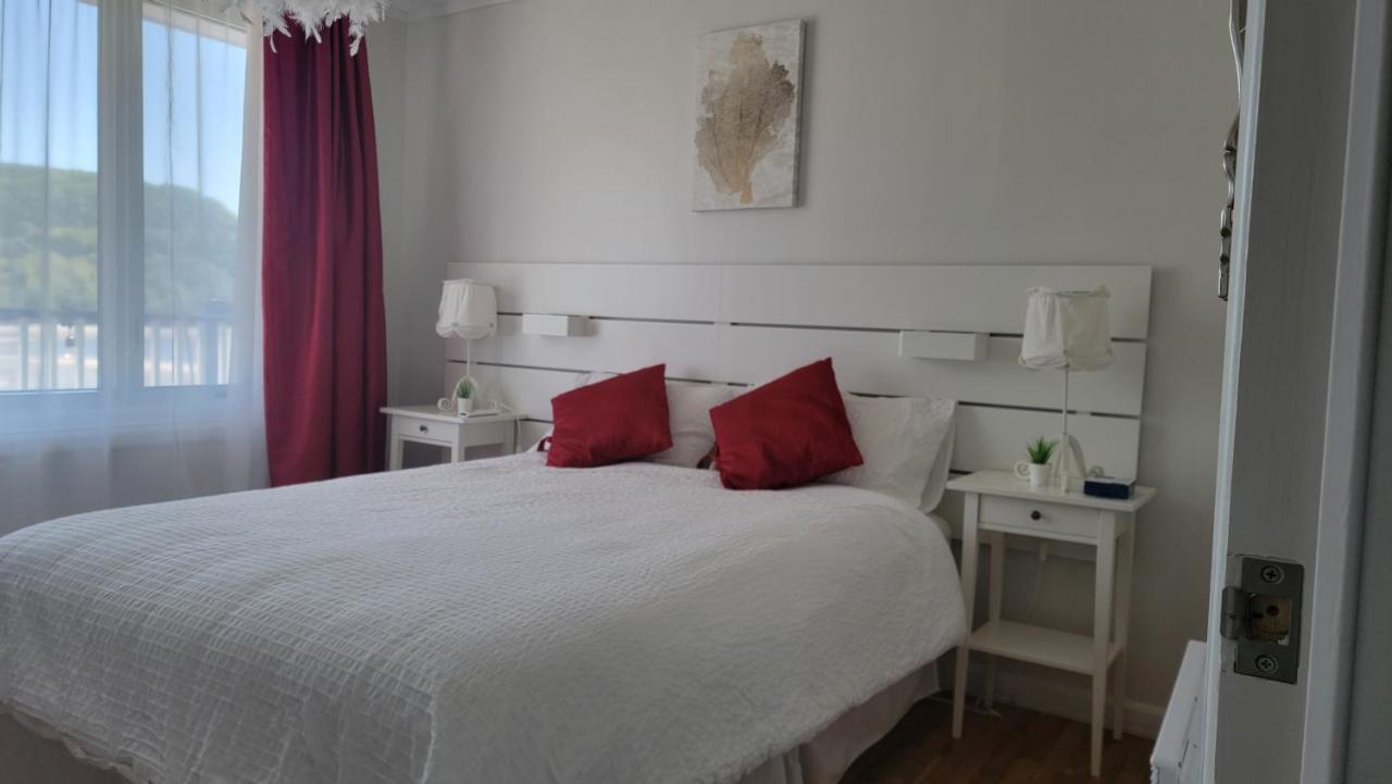 Auberge La Merveilleuse Tadoussac Bagian luar foto