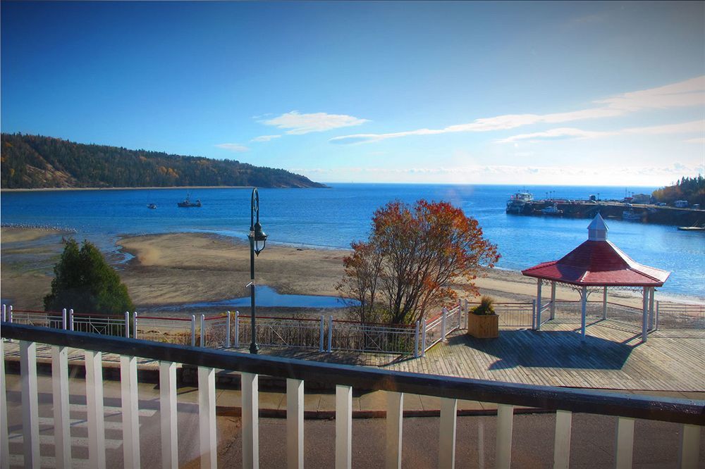 Auberge La Merveilleuse Tadoussac Bagian luar foto